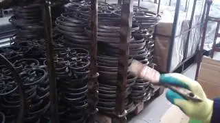 Cum se aplica patina - fier forjat ?  www.ornamentefierforjat.ro