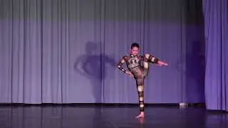 Acro Solo 
