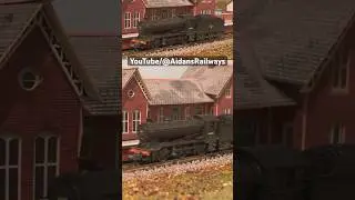 N-gauge model locomotive. Building a model railway. #railway #trains #train #modelrailway #toys