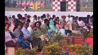Yesterday we went to Bareilly Airforce to watch the air show Bareilly 👌🏻👌🏻👌🏻👌🏻