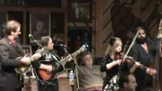 Crystal Shipley with the Dixie Bee-Liners - Back Up and Push