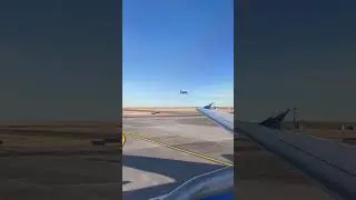 United Airlines Arrival at Denver Airport (DEN) | Window View #unitedairlines #denverairport #flight