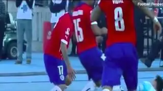 Gary Medel fight vs. Lionel Messi