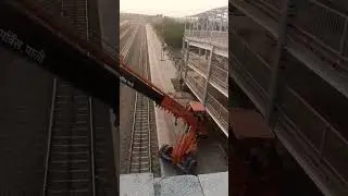 #short #fabrication #fabrication #railwork #automobile #youtubeshorts #stationbuilding #train #crane