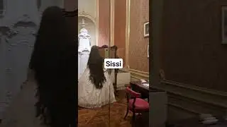 Live statue reproduction of Empress Elisabeth, Princess Sisi - Vienna, Austria! #sisi #queen #creepy