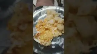 vamos tomar caf&eacute;  com aipim e ovos