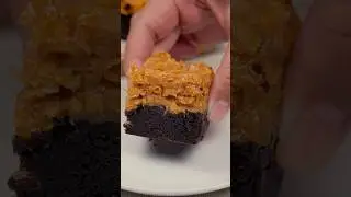 Cornflakes and brownies - a match made in Heaven. Who knew? #brownies #cornflakesrecipe