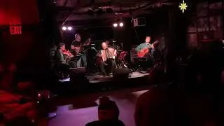 DanzaNova plays Grichisher Tantz at The Delancey