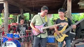 เล่นบนพื้น บรรเลงสด ลายแห่ ทีมงานตุ้มพิณซิ่งสะเดิด