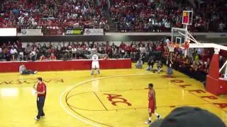 Red Rally-Ryan Harrow in NC State dunk contest