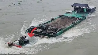 Tàu chở cát tăng tốc vượt cống ngăn mặn vỉnh long 