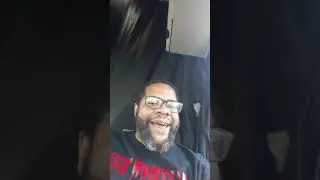 KLLM PICKING A TRUCK