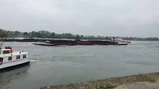 Schiffe auf dem Rhein bei Rees flussaufwärts 11.10.25