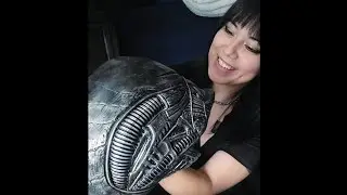 Unboxing latex Xenomorph mask