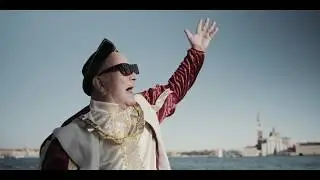 Auroro Borealo feat. Johnson Righeira - Venezia è una città bellissima (ma non ci vivrei mai)