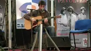 Julian Kiener - Headlights in the dark (live)