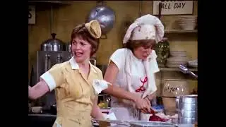 LAVERNE AND SHIRLEY   DINER