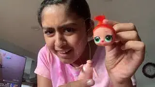 Reviewing a fake lol doll