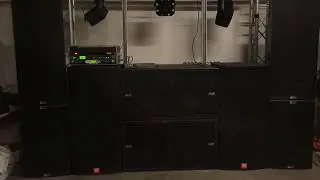 10x 18” + 4x 15” playing