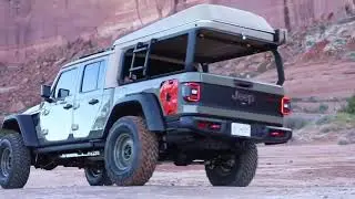 Jeep Wayout Driving Scenes