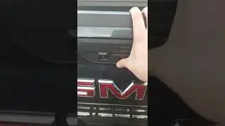 2019 Sierra AT4 Multipro tailgate