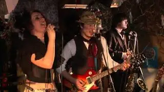 Kirsty Almeida - 'Late At Night' live at Favela Chic