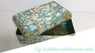 Cómo reciclar una caja de plástico con papel de aluminio y cáscara