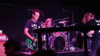 Drift and Die - Puddle of Mudd