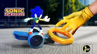 Sonic The Hedgehog RC Skateboard with Gold Ring Controller
