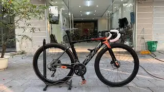 Sava Ak105 chủ mua được 2 th&aacute;ng b&aacute;n lỗ 80%,Xe Full carbon Gr Shimano 105r7120,2x12,hub bạc sz XS 