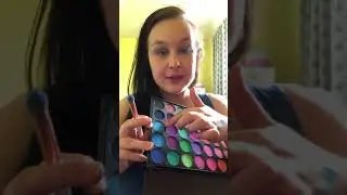DOLLYWOOD BOUTIQUE 35E PALETTE REVIEW