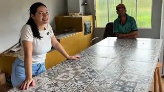 A MESA FICOU PRONTA ... SERÁ QUE O ADILSON GOSTOU ?