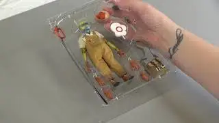Unboxing the 1/12 Coal Dog x Dam Toys Old Bone action figure.