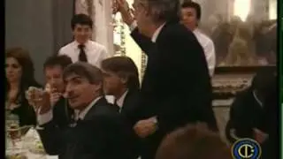 Massimo Moratti saluta i tutti - Cin Cin Presidente !!