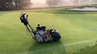 Toro GreensMaster Flex 2120 Greens Mower