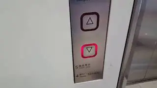 Mitsubishi Traction Elevators at Hong Kong International Airport