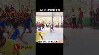 RAIDER SHOCK 😱✖️DEFENDER ROCK 💥#shorts #ytshorts #kabaddi #kabaddishorts #prokabaddi #sports
