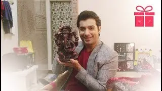 Sharad Malhotra receives Gifts from fans | Exclusive Gift Segment