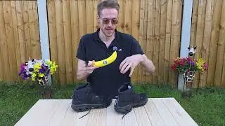 The perfect way to deodorise your shoe