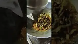 Indian kitchen food #indian bengali recipe mourala fish curry #shorts