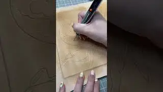 Carving a leather book for a custom rebind! |DIY BOOKBINDING| #leatherart #art #reading #painting