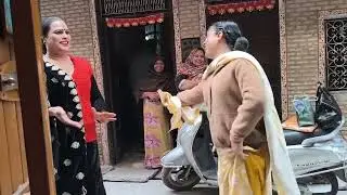 हमारे पड़ोसियों के यहाँ किन्नर का मस्त डांस#बहुत ही सुंदर जच्चा गाया सारे मोहल्ले में हल्ला हो गया#🌹