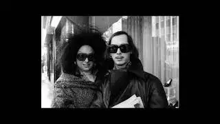 [Wikipedia] Hag in a Black Leather Jacket
