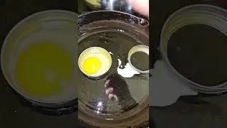 Egg Cookery: Use outer Mason jar lids to make a perfectly round Egg for breakfast sandwiches.