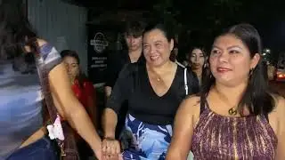Desfile de fiesta de graduacion del Instituto Nacional Santa Maria 2025