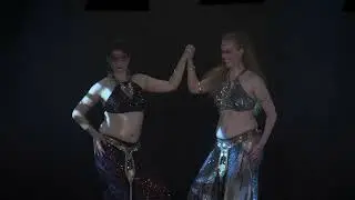 Duo Tina & Sayana beim Variete Bizarr 2025