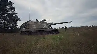 Ob&uacute;s autopropulsado 2S19 Msta