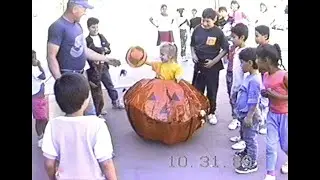 Mary's 1st Grade Halloween at Beachy Ave. School (10-31-1989) [Tape 053 (3)]
