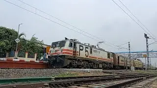 GZB WAP5 P5 FONTED PULLS THE 13466 HWH INTERCITY VIA KWAE