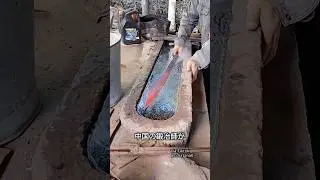 刃先だけを冷やす刀鍛冶師